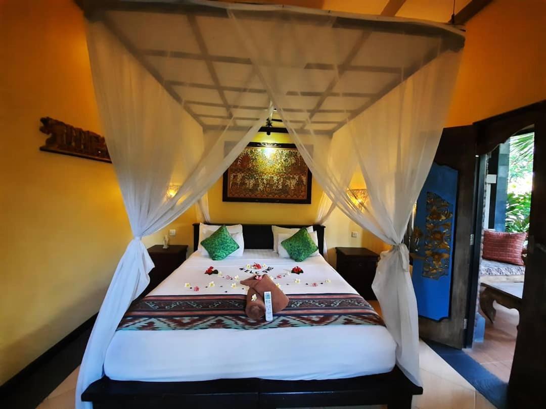 Tirta Sari Bungalow Hotel Pemuteran Kültér fotó