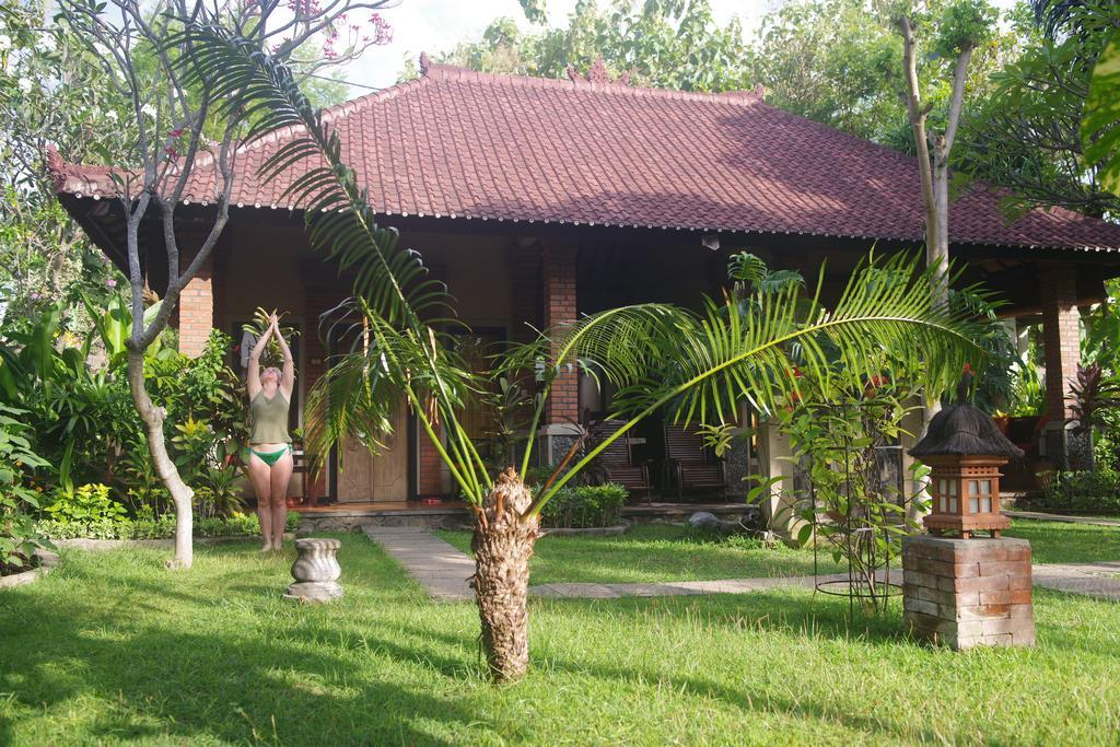 Tirta Sari Bungalow Hotel Pemuteran Kültér fotó